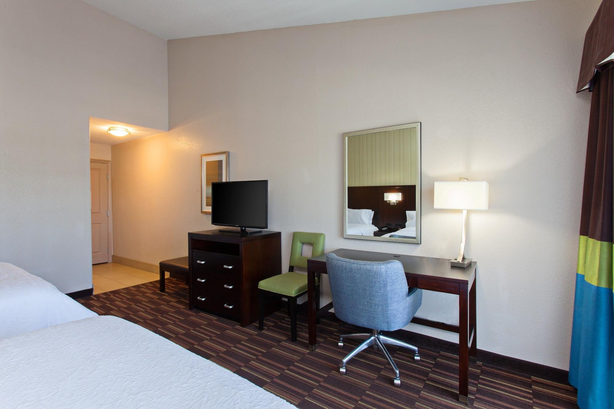 Hampton Inn Morgan Hill Exteriör bild